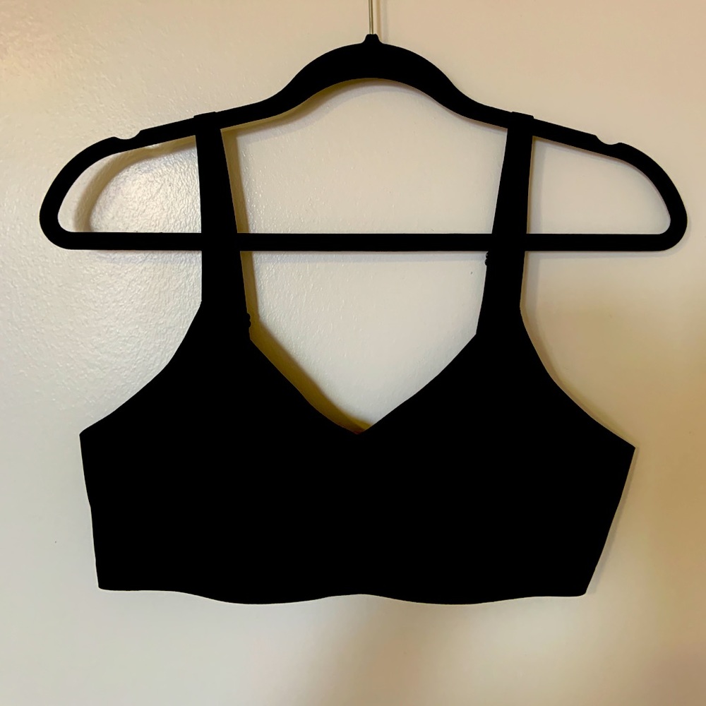 Knix Padded V-Neck Bra - Thin Strap